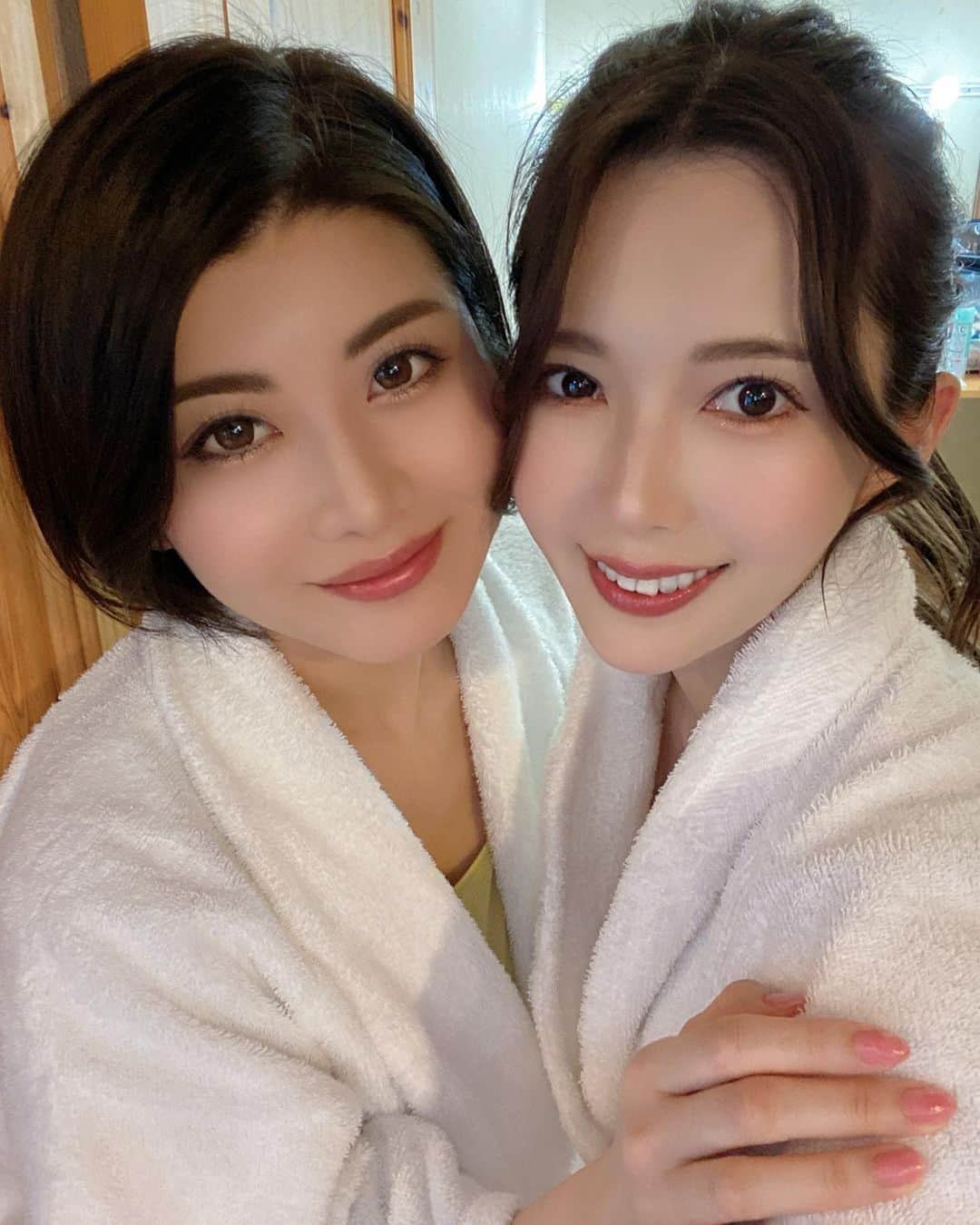 波多野結衣さんのインスタグラム写真 - (波多野結衣Instagram)「この前の撮影★ 癒やしのおっしーと一緒で楽しかった🥰❤️ . . #撮影 #共演 #楽しかった  #お疲れ様でした  #推川ゆうり #波多野結衣」3月10日 12時12分 - hatachan524