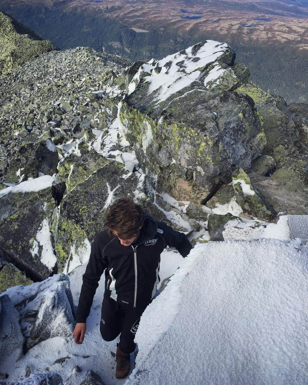 ティモシー・コレトさんのインスタグラム写真 - (ティモシー・コレトInstagram)「Even when you’re not quite sure of the destination, keep climbing 🏔️」3月10日 9時59分 - timkoleto