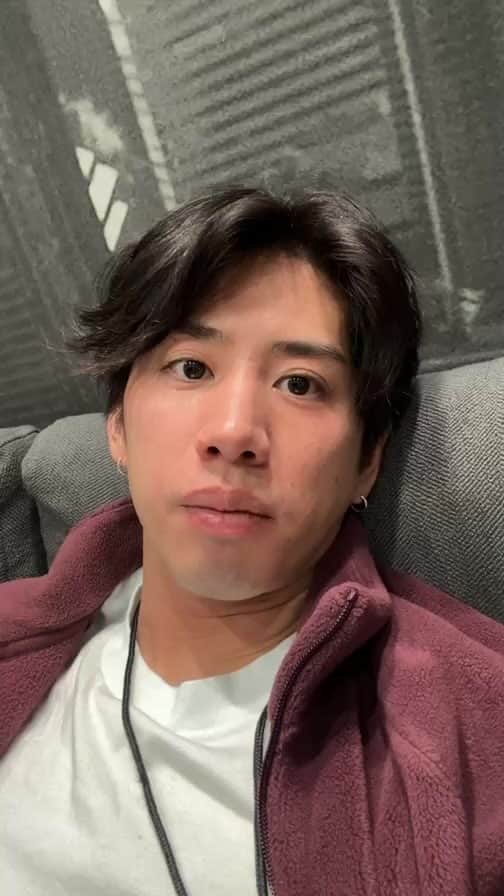 Taka のインスタグラム：「Toronto から！🔥🇨🇦 @evanescenceofficial @muse」