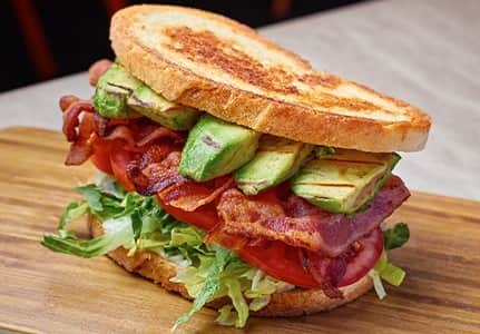 THE COUNTER JAPAN公式さんのインスタグラム写真 - (THE COUNTER JAPAN公式Instagram)「3月13日は“サンドイッチの日”🥪 1が3で挟まれている（サンド1＝サンドイッチ）ことから制定されたのだとか😊  THE COUNTERでは、ハンバーガーはもちろんボリューム満点のサンドイッチもご用意しております✨中でも、ベーコンにレタス、トマト、グリルアボカドなどを挟んだ“B.L.T. & Grilled A.”がおすすめ☝  ぜひ、今年の3月13日は当店で美味しいサンドイッチを堪能しませんか🎵  皆さまのご来店をお待ちしております😆   #thecounter #thecounterburger #ザカウンター #ザカウンター六本木 #世界中よ食らいつけ #ハンバーガー #ハンバーガー屋 #ハンバーガー部 #ハンバーガー女子 #ハンバーガー巡り #ハンバーガー屋さん #ハンバーガーランチ #ハンバーガーショップ #はんばーがー #サンドイッチ #サンドイッチ部 #サンドイッチランチ #サンドウィッチ #bltサンド #bltsandwich #アボカド #アボカド好き #東京グルメ旅 #東京グルメ巡り #日本初上陸 #食べログ百名店 #女子会ランチ #男子会 #デートにおすすめ #家族でご飯」3月10日 21時00分 - thecounterjpn