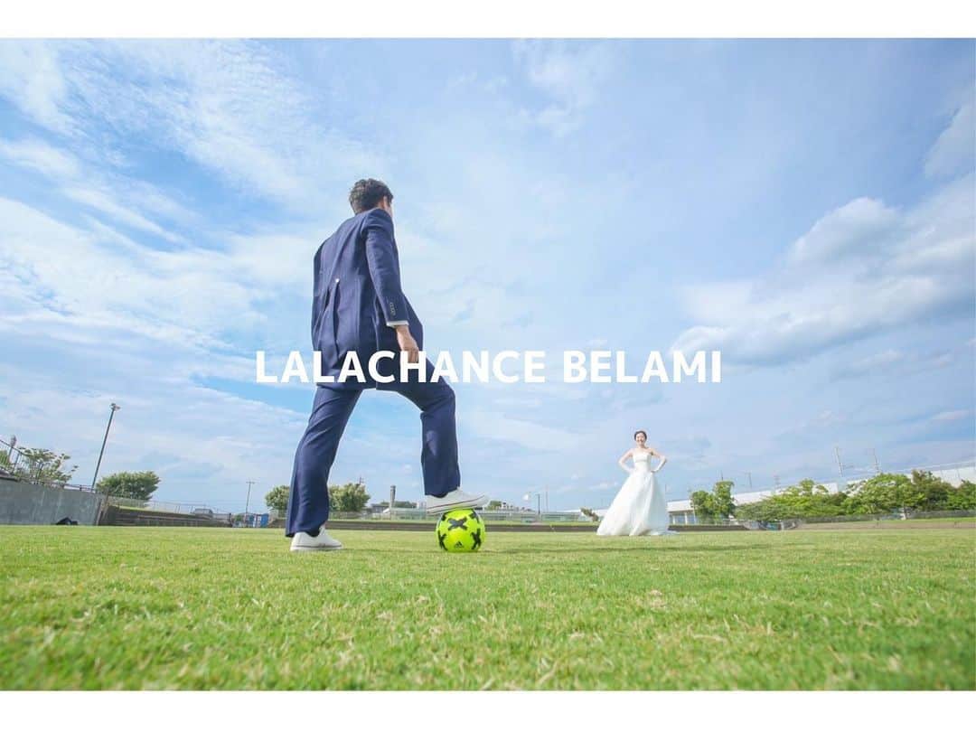 福井結婚式 福井結婚式場のインスタグラム：「.  おふたりらしさ  .  おふたりの思い出の場所  おふたりの共通の趣味  おふたりの幸せな瞬間  .  この先もずっと形に残るお写真を  おふたりだからこその想い出を  残しませんか？☺︎ .  #前撮り #ロケーションフォト  #ロケーション撮影 #フォトウエディング  #ララシャンス #ララシャンスベルアミー」