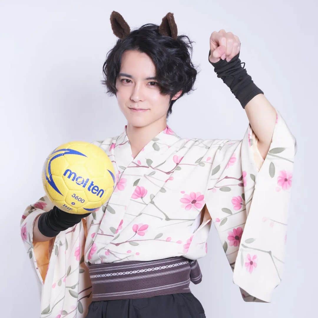 副島和樹のインスタグラム：「舞台「#戦国送球 バトルボールズ~大阪冬の陣」3/29〜4/2 @シアター1010 #今日の和樹ボーイ はお馬さんです。 #いいね返し#雰囲気好きな人いいね#今日のコーデ#彼氏感#メンズメイク#メンズヘア#ootd #fyp #selfie 	#picoftheday#photooftheday #portrate #instagood #fasion #japanese	#dailylook #데일리#ジュノンボーイ #ファッションコーデ」