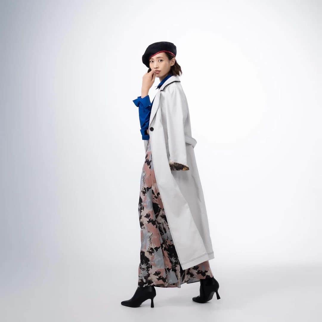 森田麻恵さんのインスタグラム写真 - (森田麻恵Instagram)「my work 💗💚💙  オーラを身に纏う服をコンセプトにデザイナーMOTOKOさんが手がけるブランド　　　　　  @auratier.japan   パワーが溢れていて、撮影も楽しかったです！  #オーラティエ #mywork  #auratier  #fashion」3月10日 12時54分 - morita_mae