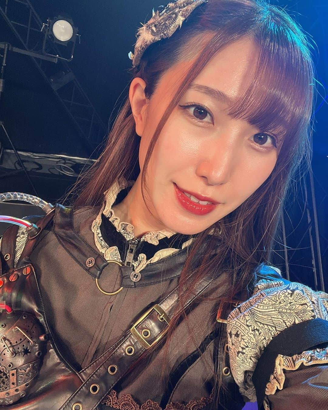 橋本友梨英のインスタグラム：「久しぶり☺︎❤︎ #自撮り #アイドル #自撮り界隈の人と繋がりたい #秋葉原 #japan #tokyo #idol #steampunk」