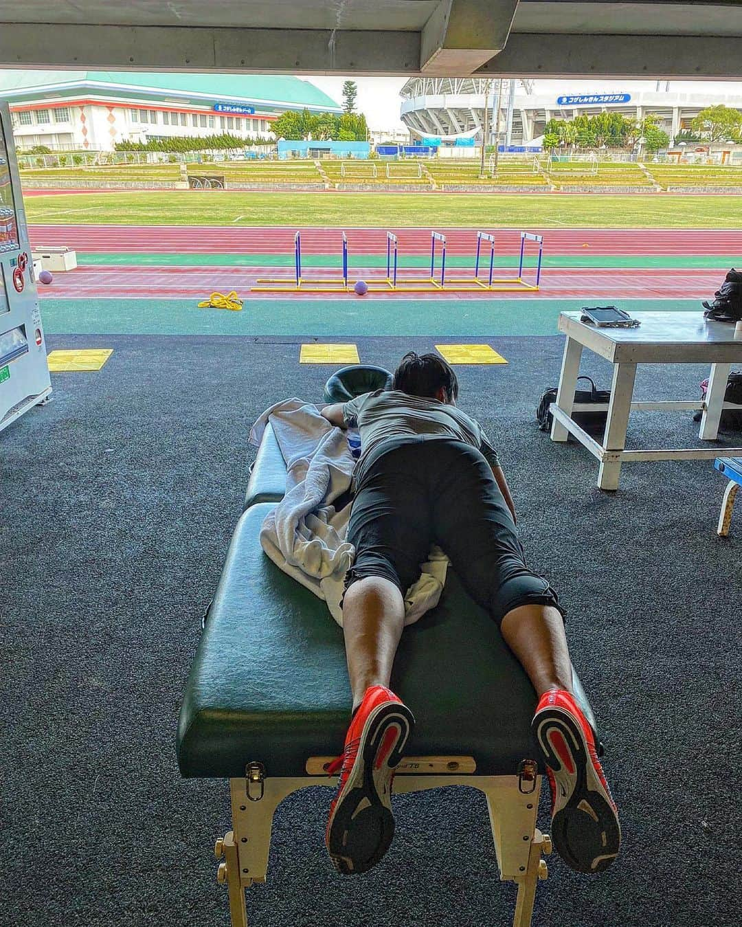 多田修平さんのインスタグラム写真 - (多田修平Instagram)「疲労とかでヤル気がなくなると、こんな風になります。」3月10日 13時10分 - shuhei_0624