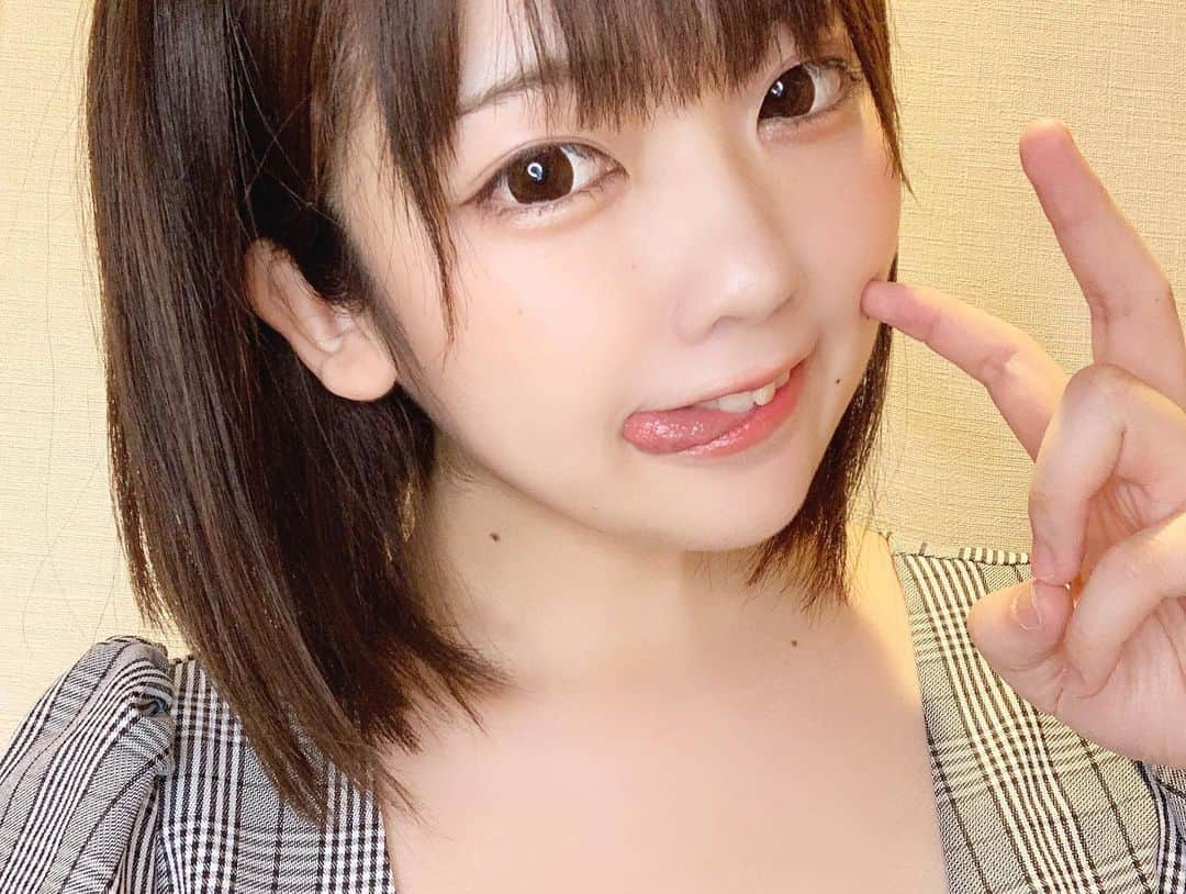 池田杏菜さんのインスタグラム写真 - (池田杏菜Instagram)「.  またあなたに少し近づいた すごく 素敵 好きよ🌸  #ボブちゃんピース集  ✌️🍄」3月10日 13時27分 - ikestagram_o00