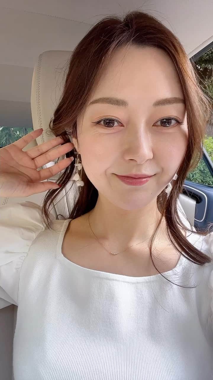 のインスタグラム：「本物のお花のピアス🌸✨かわいい😍 銀座三越でたまたま見つけました✨3/14まで！ お店の名前は。。見ておらずすみません🙏」