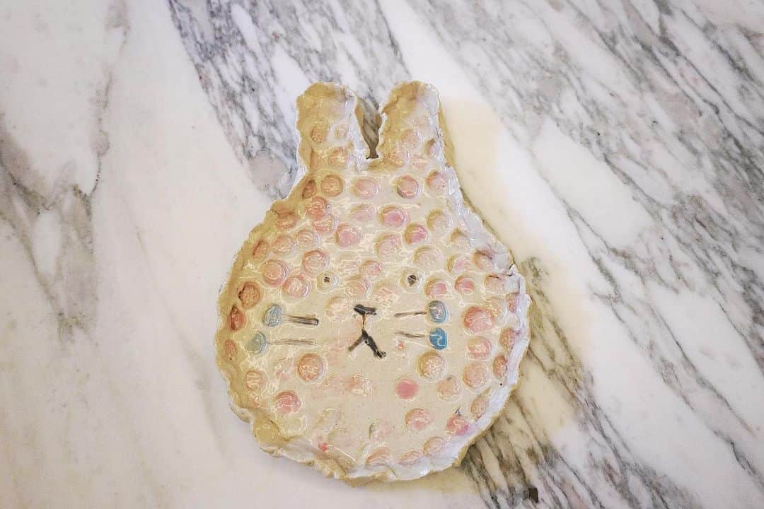 廣瀬規子さんのインスタグラム写真 - (廣瀬規子Instagram)「大変親バカではありますが、、娘の作品が大好きです🥹  去年の暮れに作った器たち。 宝物です✨」3月10日 14時10分 - noriko_style