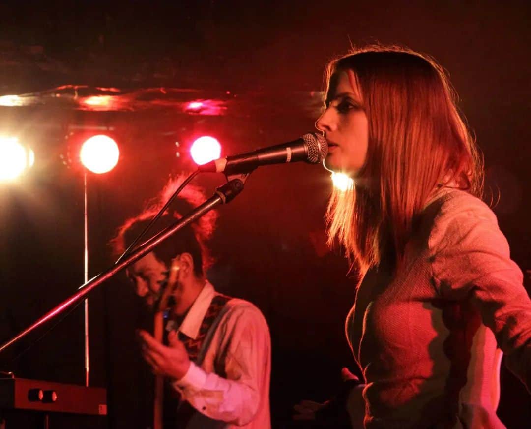 アナンダ・ジェイコブズのインスタグラム：「From the archives! 今回４月１日も福寿直人の情熱ベースお楽しみに~♪RSVPはメッセージしてね！ @huckinj7010 #livemusic #tokyounderground #japaneseband #英語歌詞 #音楽は人生」