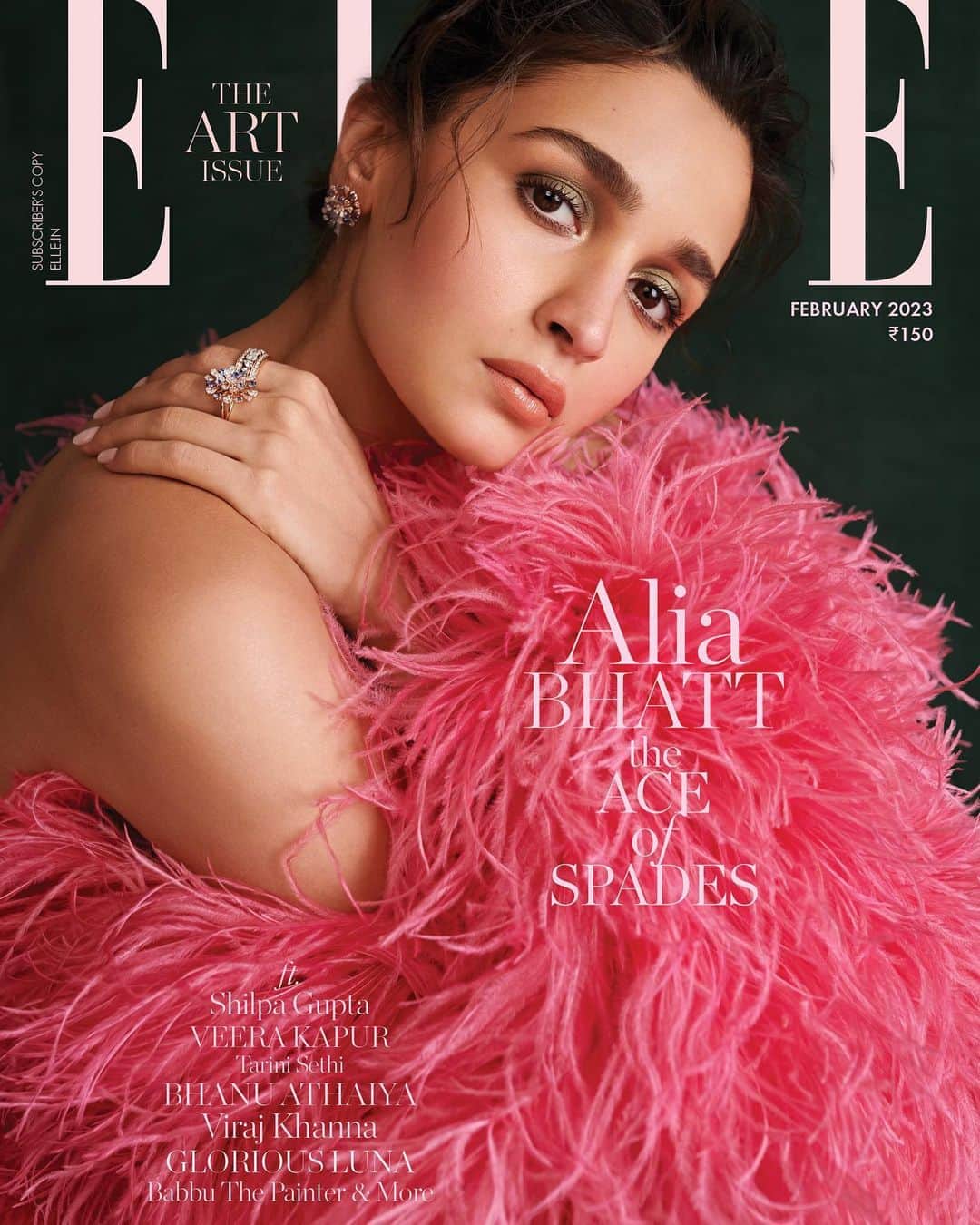 アリア・バットのインスタグラム：「Elle Belle 😏 @elleindia   ELLE India Editor: @aineenizamiahmedi Fashion Editor: @zohacastelino Photographer: @vaishnavpraveen (thehouseofpixels) Stylist: @lakshmilehr Art Direction and Cover Design: @juno_onajunket Words: @ruman02 Editorial Assistant: @halah_dawre Hair: @mikedesir Make up: @puneetbsaini Brand Coordinator: @aangss」