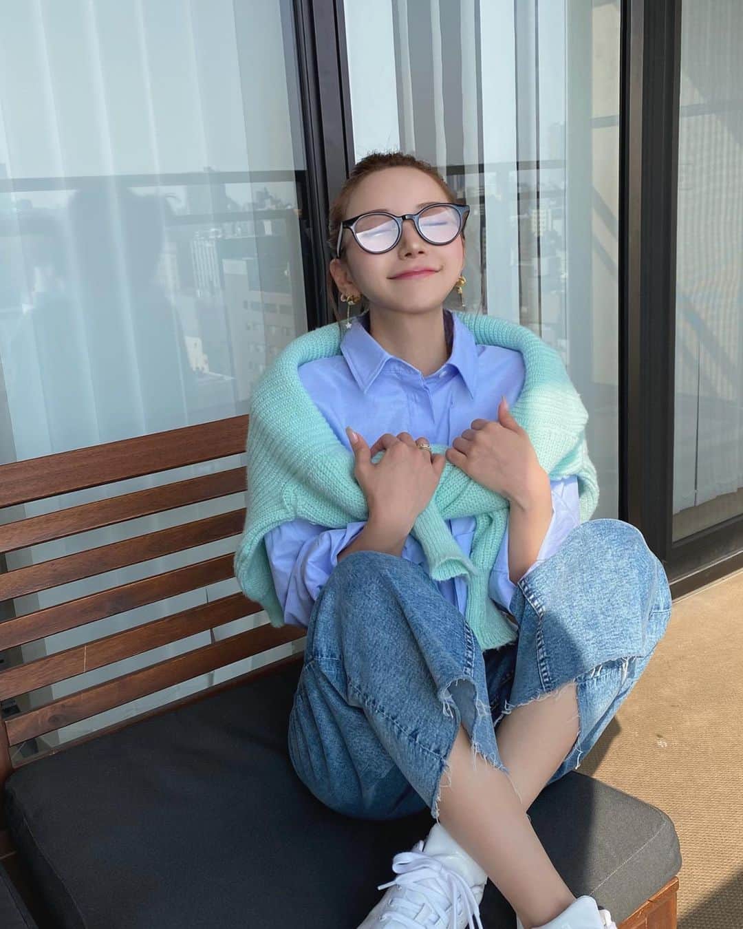 小川真琴のインスタグラム：「昼間暖かくてで幸せ🌸‎🌈‎♡」