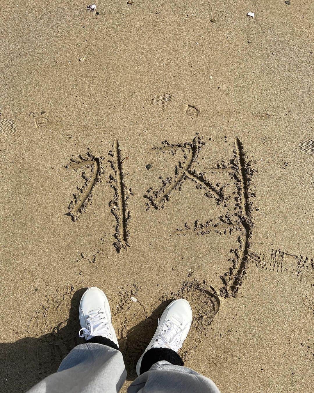 レン さんのインスタグラム写真 - (レン Instagram)「#명선도 #바다 😉」3月10日 16時33分 - mingi_choi