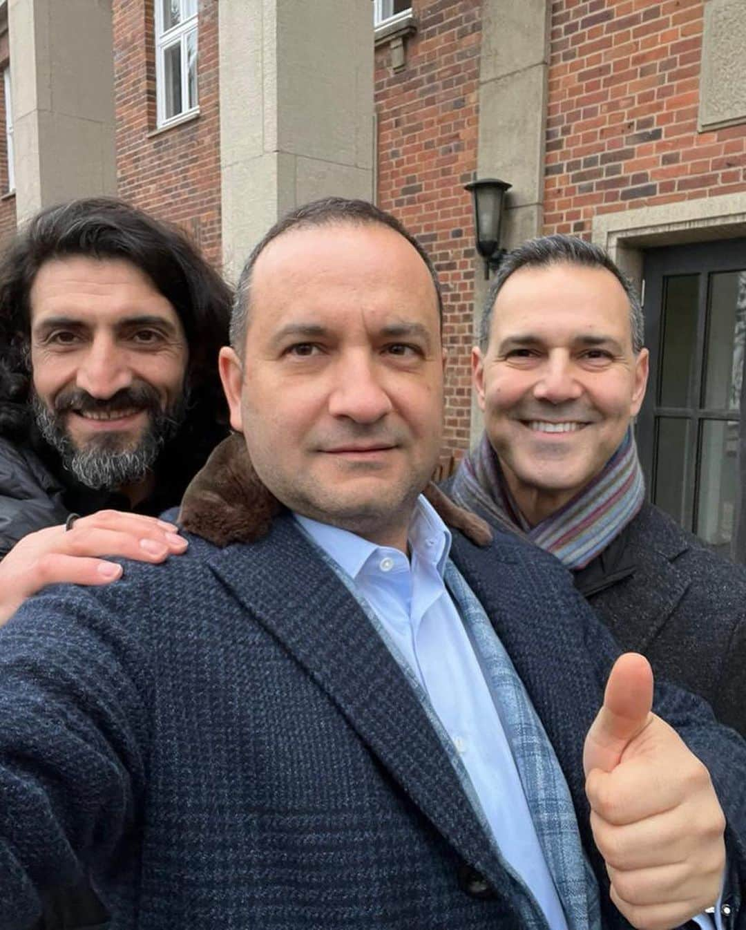 ヌーマン・エイカーさんのインスタグラム写真 - (ヌーマン・エイカーInstagram)「Private tour with these amazing brothers, @rakiphillips and @armandarton  Oldest film studios in the world, @studiobabelsberg, 111 years of history, tragedy and filmmaking.  Thank you @eikewolf for the great tour.  The glass house was the first studio production ever, so far recorded :)」3月10日 18時50分 - numanoffice