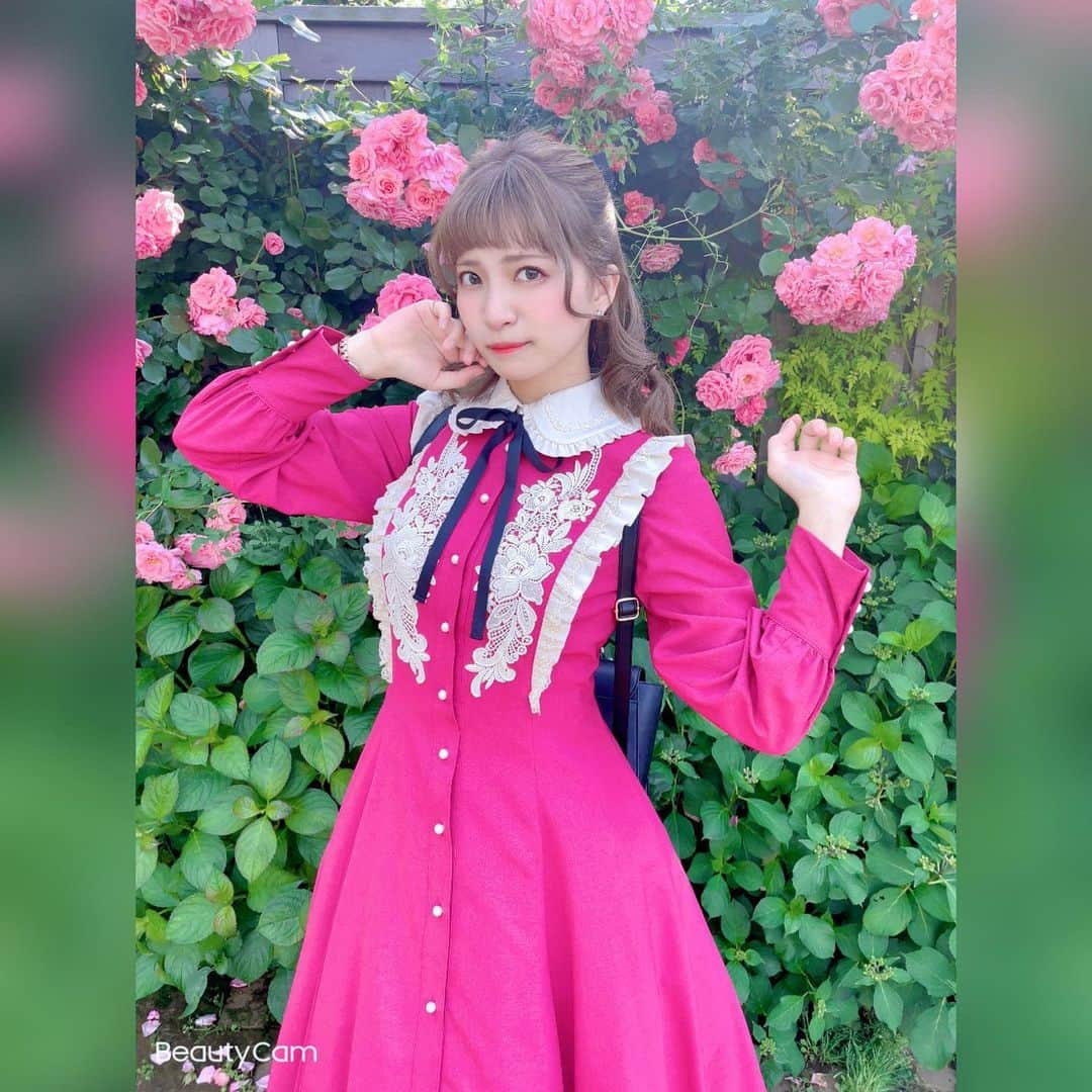 根尾あかりのインスタグラム