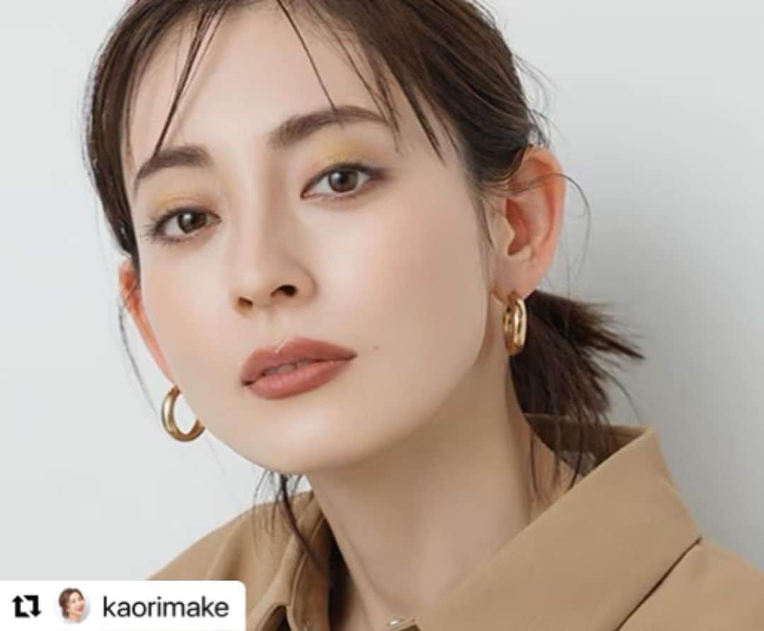 のインスタグラム：「⁡ ⁡ mi-mollet  ヘアメイク長井かおりさん連載 ⁡ お邪魔しました✨ ⁡ ⁡ #ミモレ #講談社 #大人のイエローメイク」