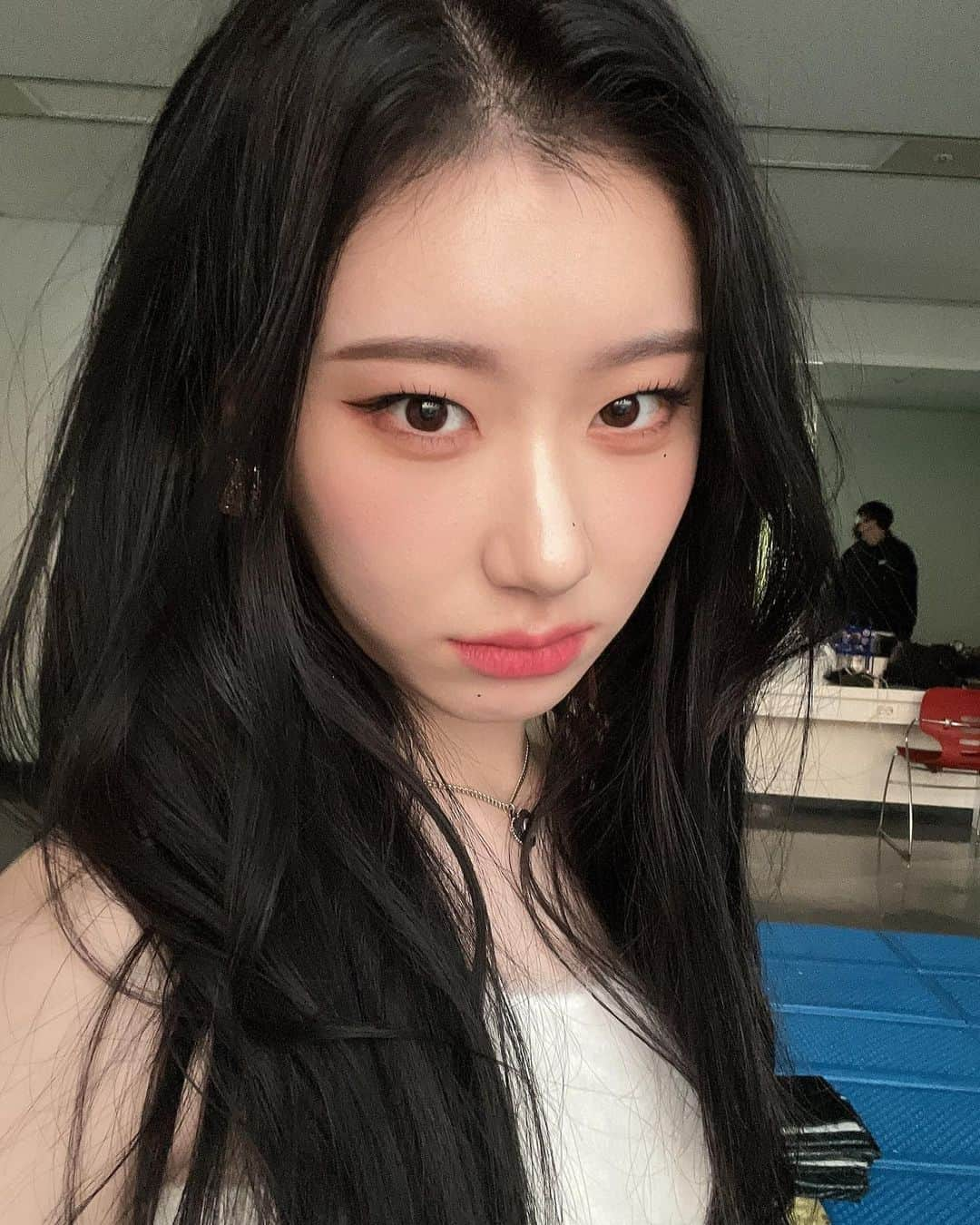 チェリョンさんのインスタグラム写真 - (チェリョンInstagram)「hi midzy, it's been a while! 🥹🤍」3月10日 19時35分 - chaeryeongs.itzy