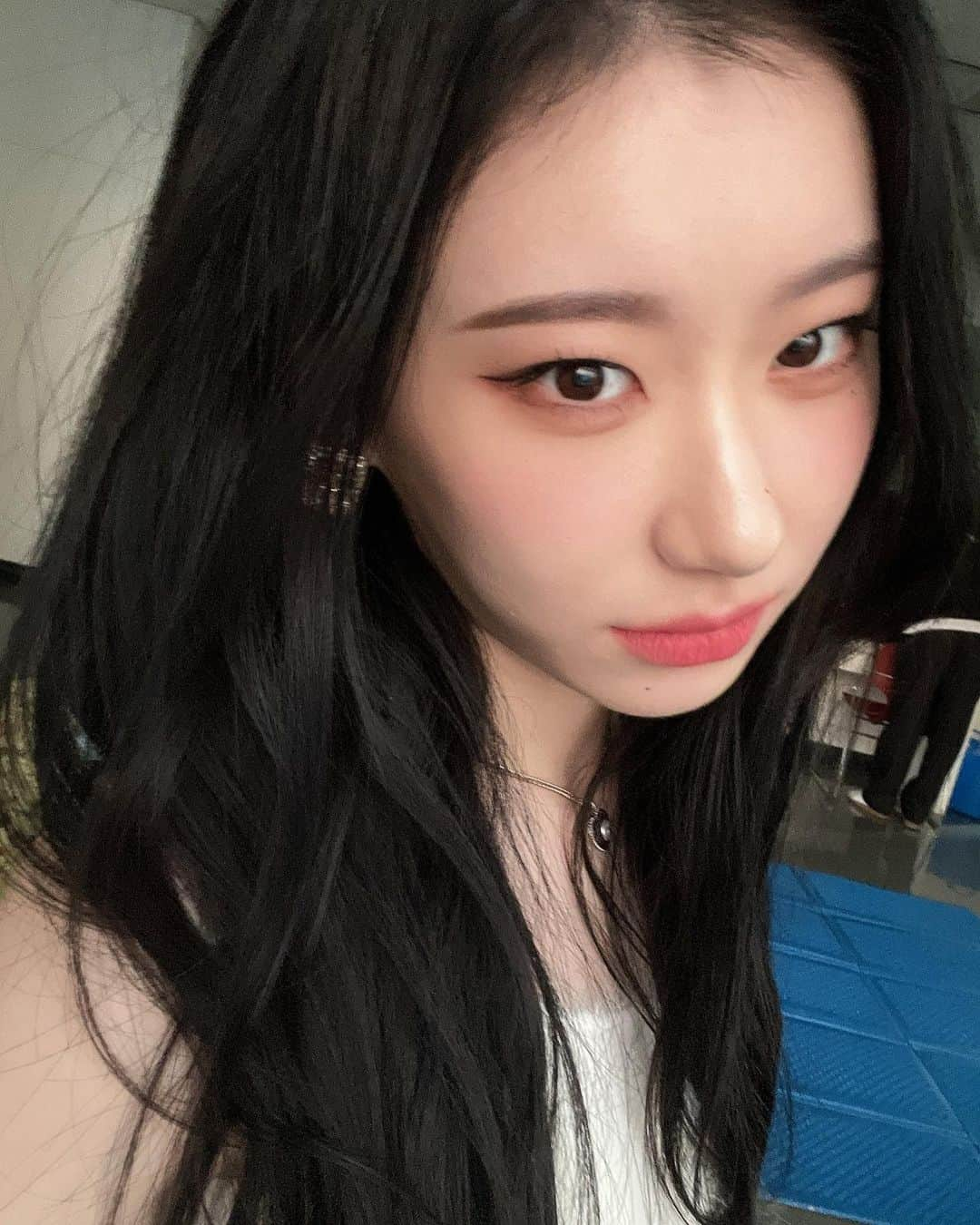 チェリョンさんのインスタグラム写真 - (チェリョンInstagram)「hi midzy, it's been a while! 🥹🤍」3月10日 19時35分 - chaeryeongs.itzy