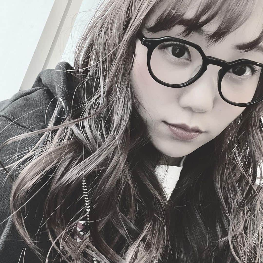 小原好美さんのインスタグラム写真 - (小原好美Instagram)「春だねぇ 衣替えだね＾＾  るんるんでおでかけっ✨  #あったかくなぁれ #ねこさま嬉しそう」3月10日 19時39分 - konomi_kohara0628