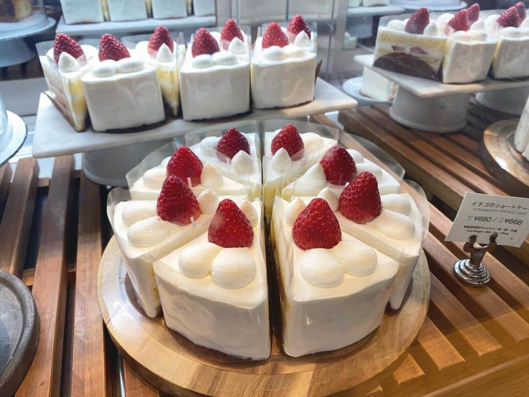 津島衣里のグルメインスタ