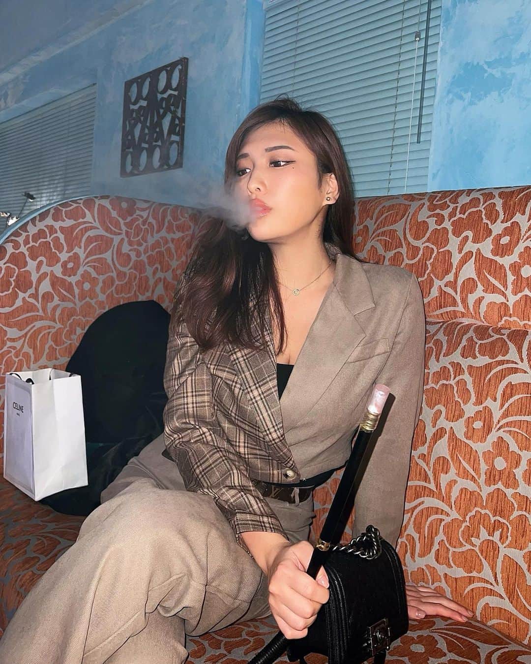  りさぶーのインスタグラム：「この前のシーシャ😗皆様素敵な週末を🫶🏻 #禁煙者です」