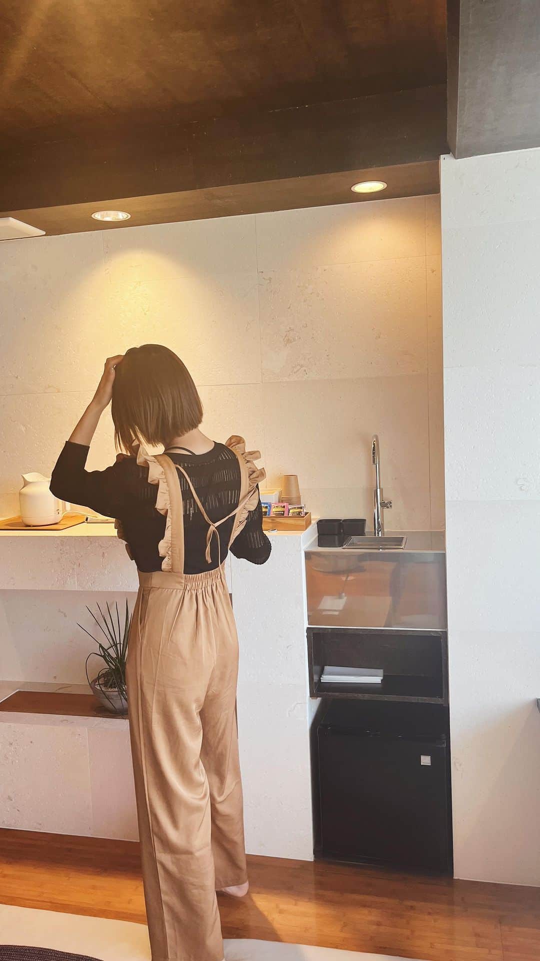 森山菜々のインスタグラム：「. 体も心も一旦リセットtrip🕊✨  またがんばろう、またがんばれる🫶🏽  #沖縄 #沖縄旅行 #古宇利島 #okinawa #okinawatrip #kouriisland」