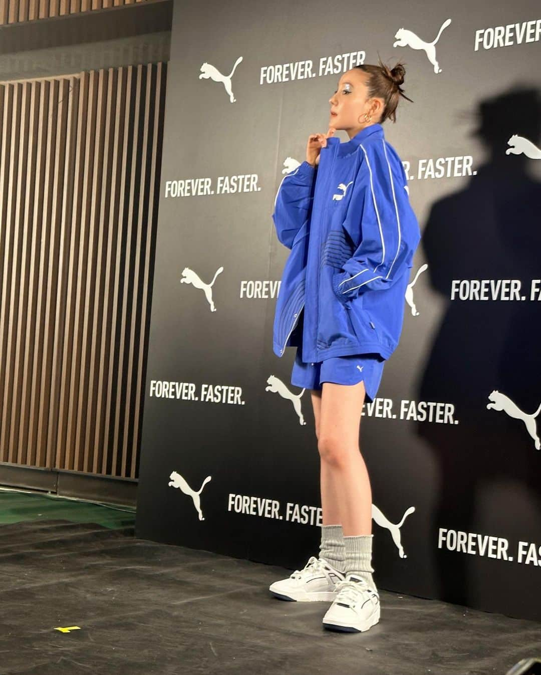 トリンドル玲奈さんのインスタグラム写真 - (トリンドル玲奈Instagram)「PUMA 75th Anniversary “FOREVER．FASTER." THE SHOW 💙  #foreverfaster #puma」3月10日 22時56分 - toritori0123