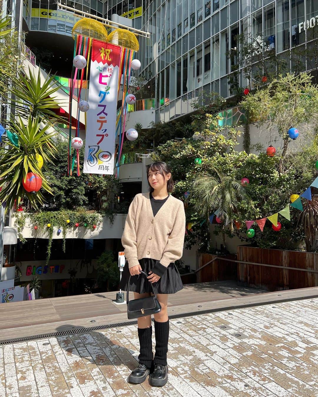 フィフィヨナ・アプリアニさんのインスタグラム写真 - (フィフィヨナ・アプリアニInstagram)「Osaka 🙌🏻🐙✨」3月10日 23時21分 - viviyonaap