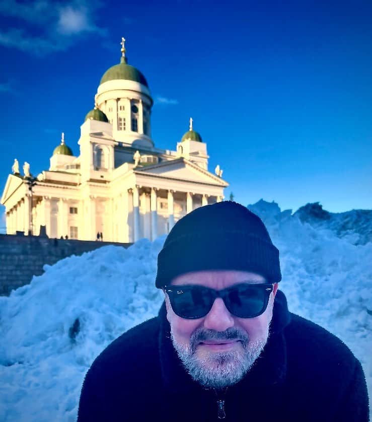 リッキー・ジャーヴェイスのインスタグラム：「Helsinki ❤️ #Armageddon」