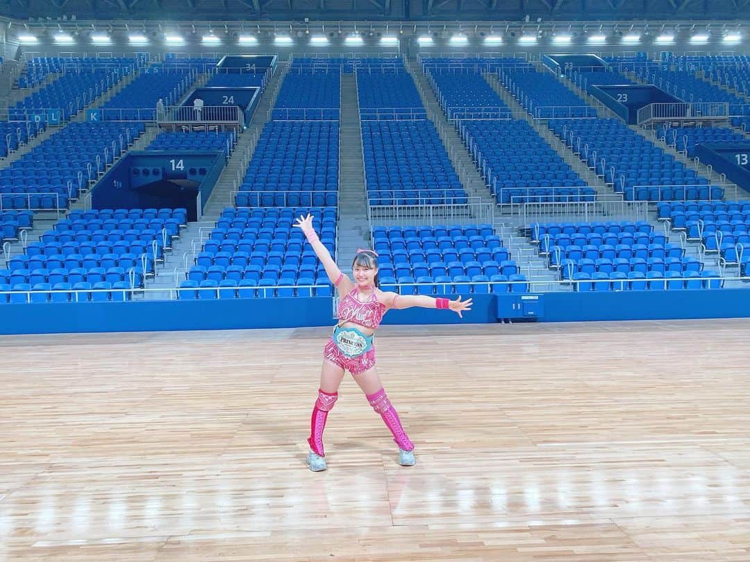 渡辺未詩（ミウ）のインスタグラム：「有明コロシアムひろーーーーい！！！あと７日だよ！！！！チケットの準備はできましたかっ！！😳💭」