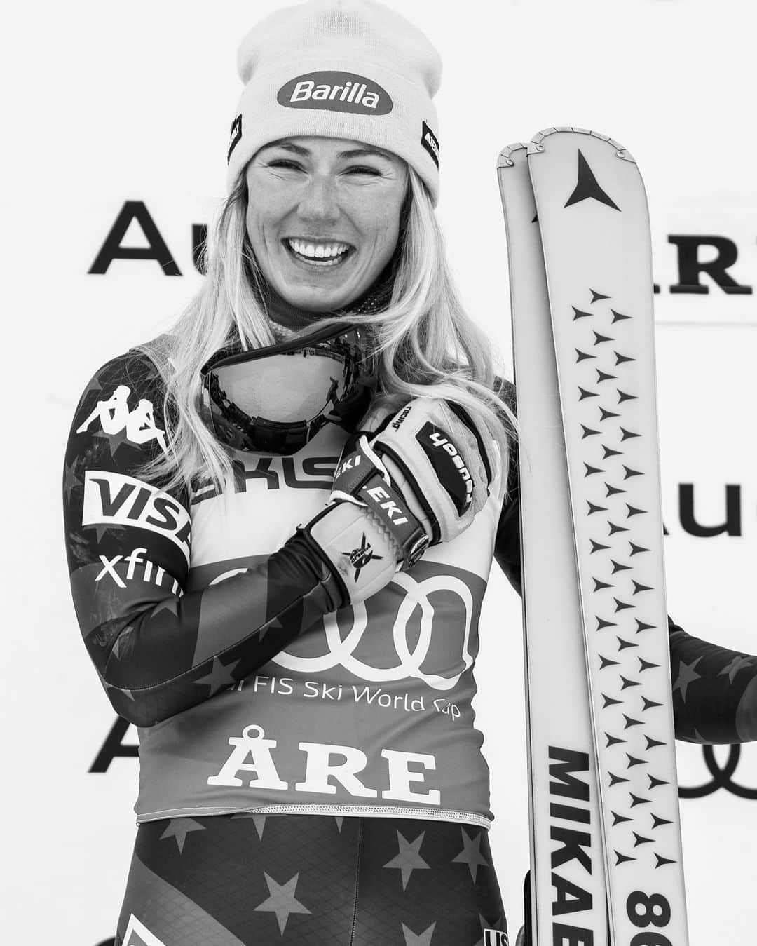 ミカエラ・シフリンのインスタグラム：「It is the greatest honor of my career to be mentioned in the same sentence as Ingemar Stenmark. Incomprehensible and truly unforgettable.🙏🥹  📷: @mikedawsy // @usskiteam #stifelusalpineteam #weareskiing」