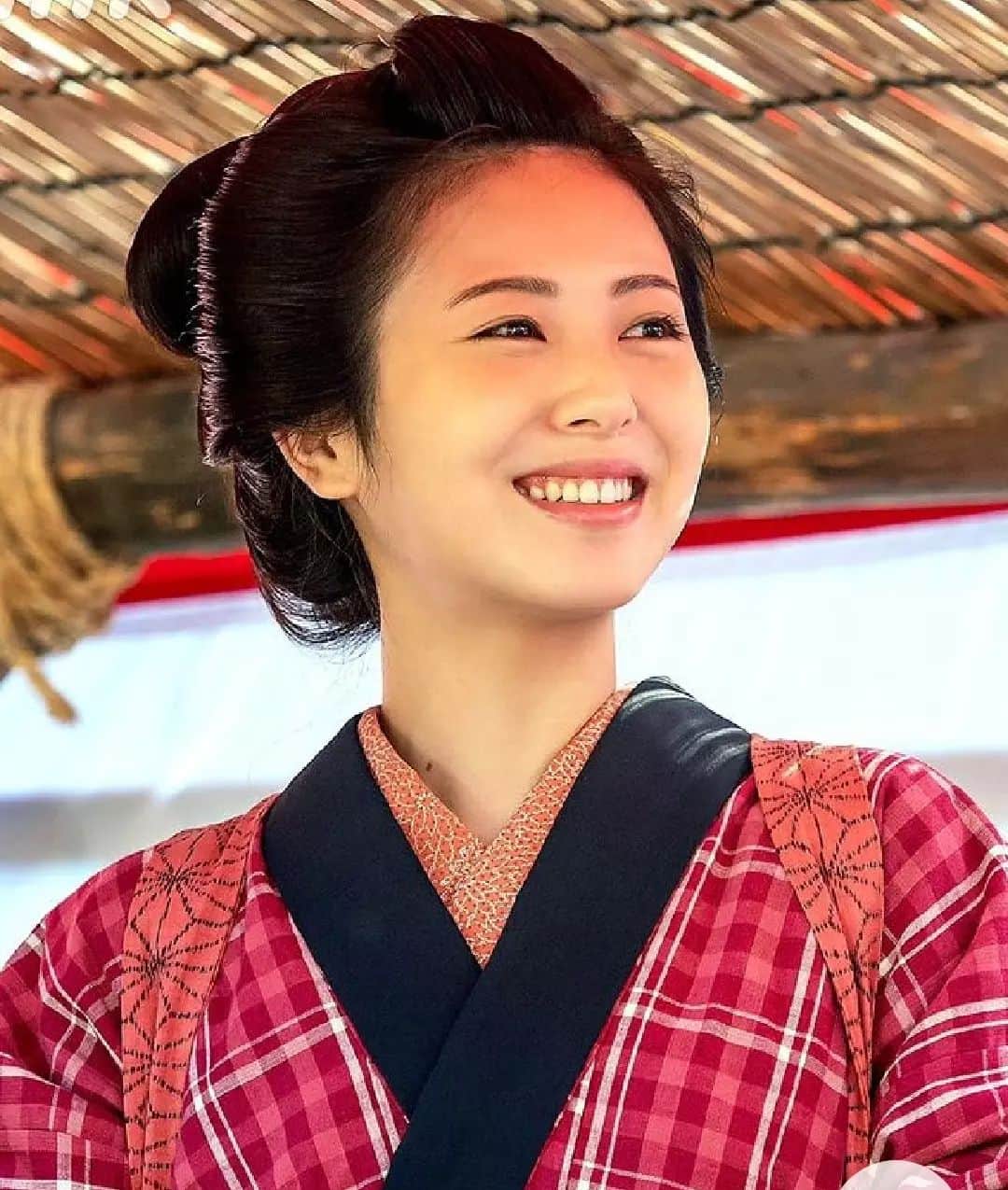 浜辺美波のインスタグラム