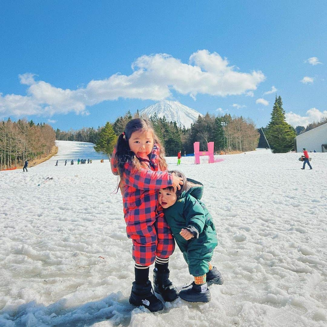 石野千尋さんのインスタグラム写真 - (石野千尋Instagram)「My birthday trip ☃️03.11  お誕生日旅行🎂に連れてきてもらいました。 家族とゆっくり過ごし、よい一年のはじまりになりました！ 健康第一で、仕事も遊びも全力で頑張ります！」3月11日 15時53分 - chihiroishino