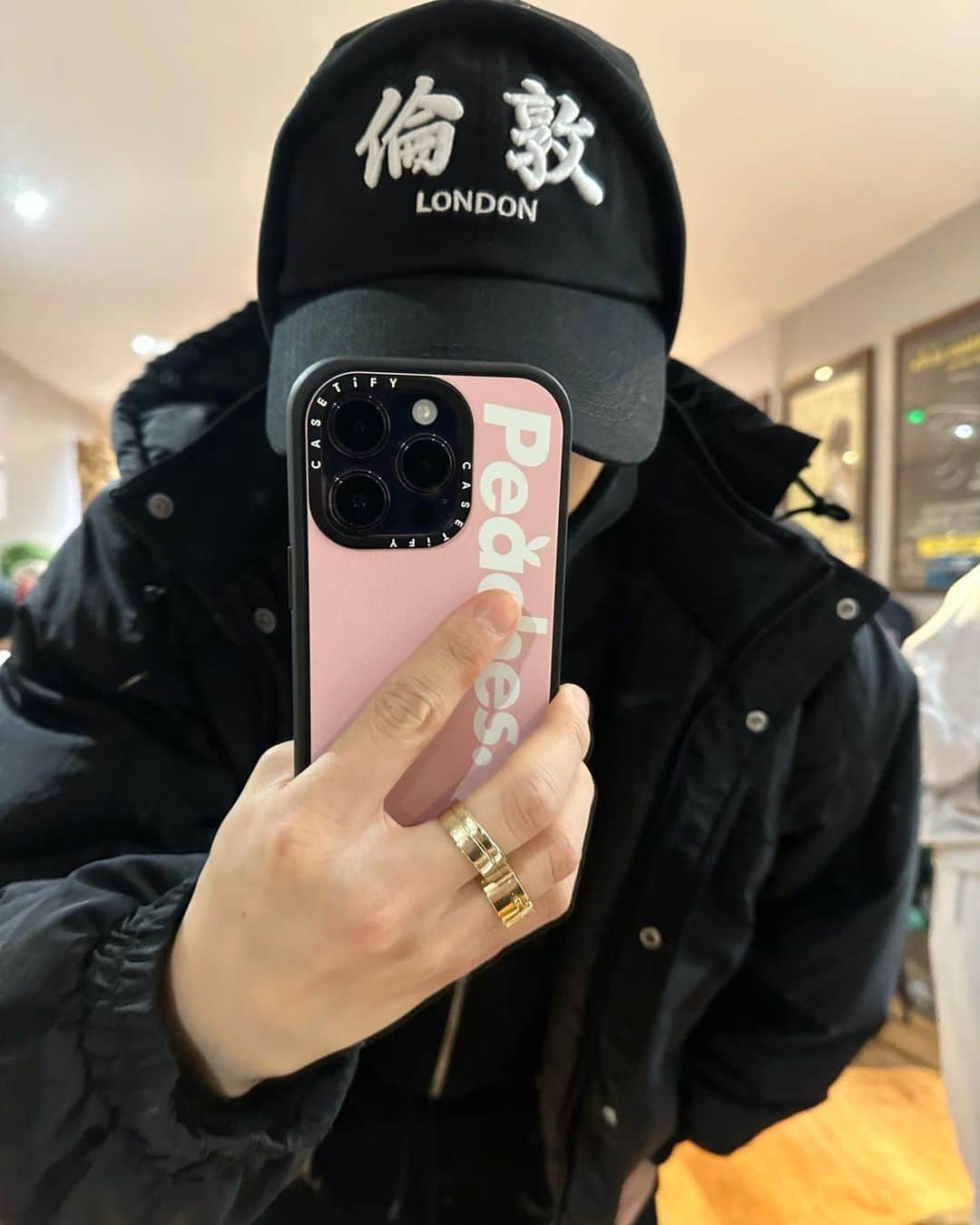 サイモンD さんのインスタグラム写真 - (サイモンD Instagram)「bravo london 🧡」3月11日 8時35分 - longlivesmdc