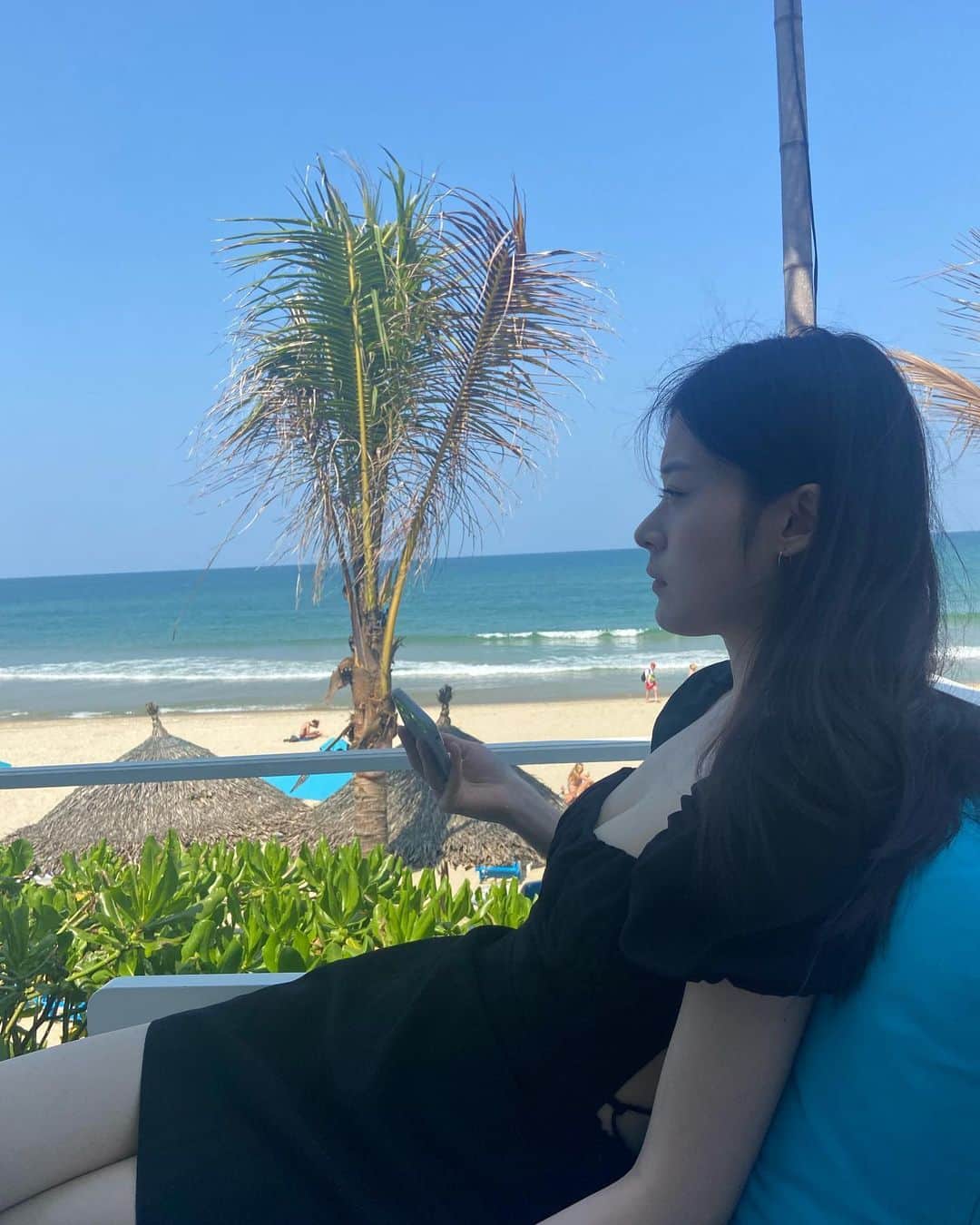 シン・ドヒョンのインスタグラム：「☀️」