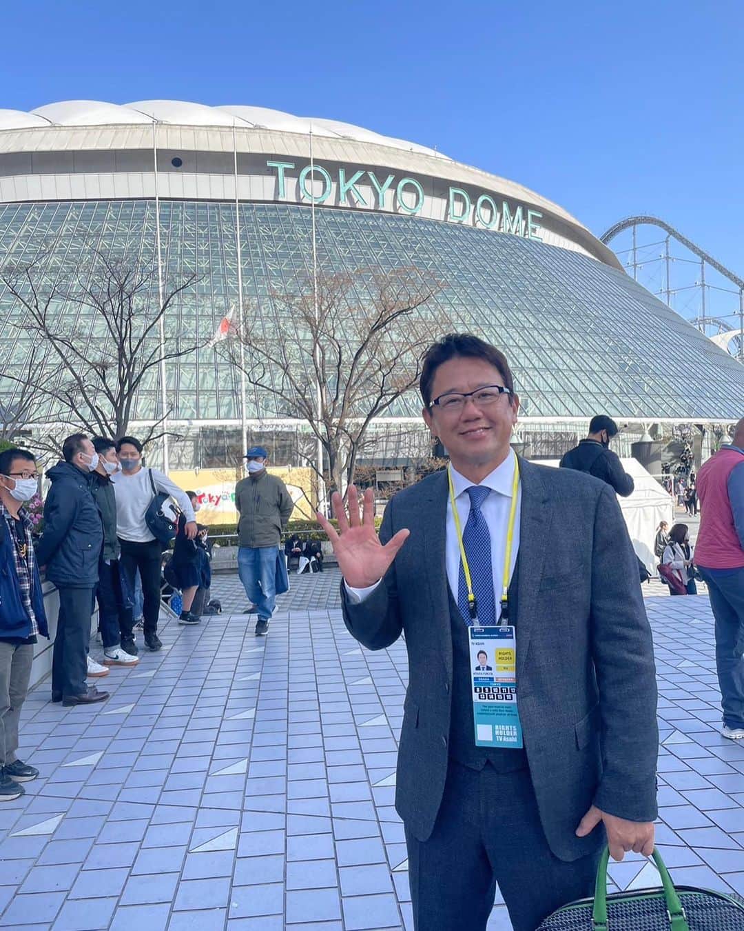 古田敦也のインスタグラム：「9時前から東京ドーム来てますが凄い人です」