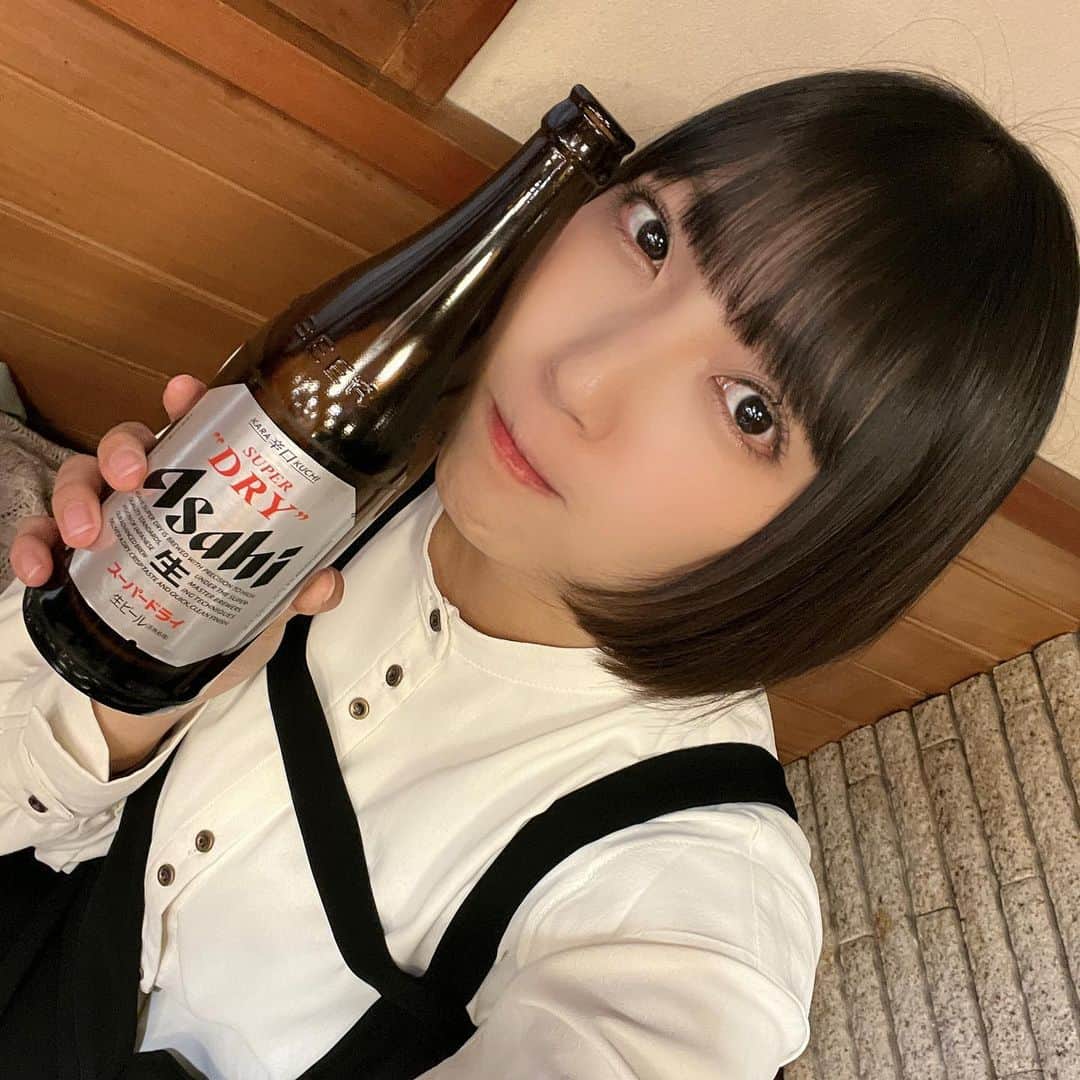 麻倉まりなさんのインスタグラム写真 - (麻倉まりなInstagram)「♡ . . 花粉症でなぜかずっと左目だけ赤い🥺 . . . . . #beer #ビール #ビール女子 #ビール好きな人と繋がりたい」3月11日 9時01分 - marina_asakura
