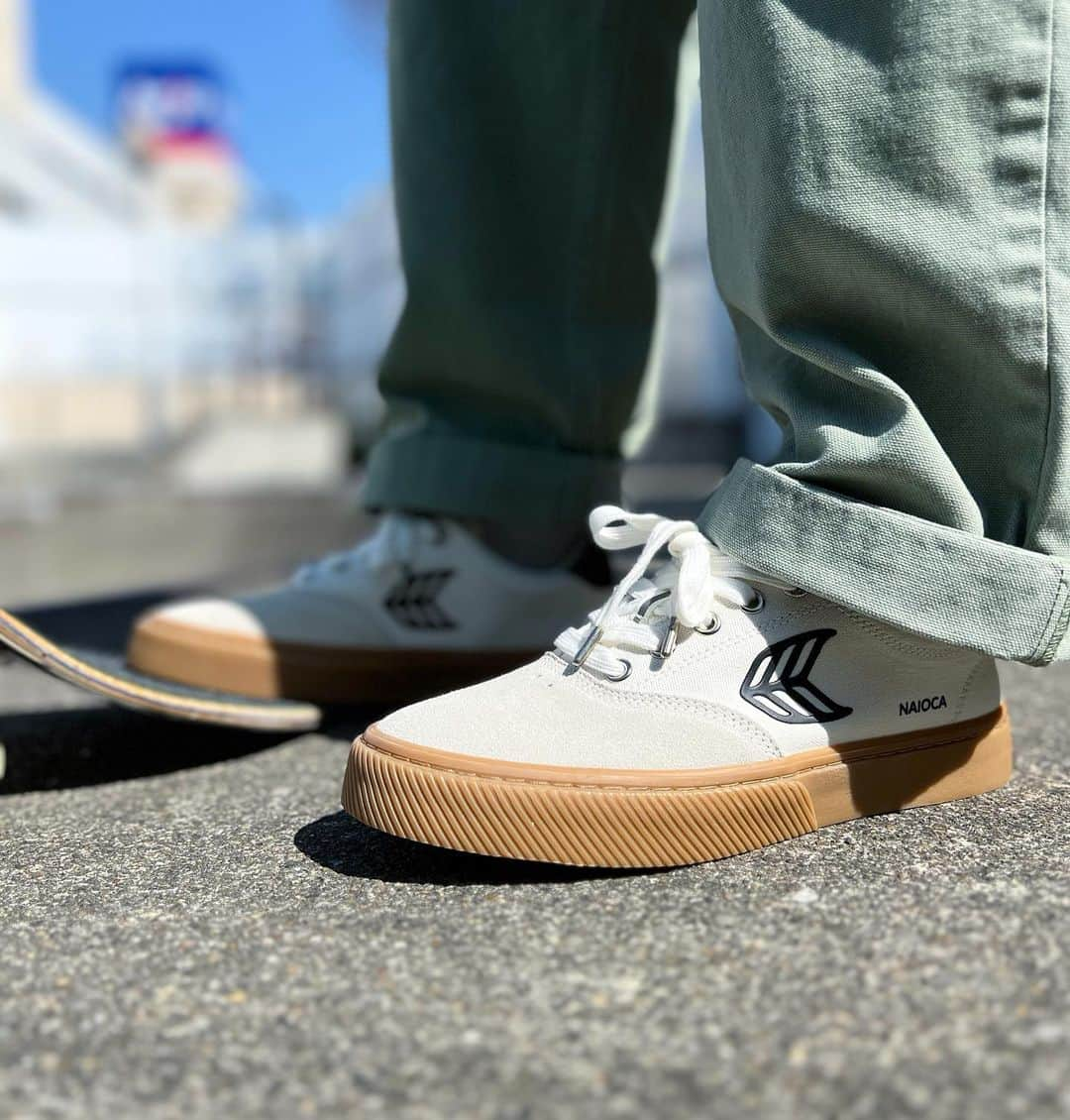 西村碧莉さんのインスタグラム写真 - (西村碧莉Instagram)「Use code "Aori" at checkout for a 15% discount off your next pair of @cariumaskateboarding shoes code valid through March 31st, link in my bio 🙌🏻 • • 今 Cariuma.com でコード ”Aori” を使って購入すると3月31日まで15% offになります！ この機会に色々ゲットしちゃってください😎🙌🏻 プロフィールにあるリンクから買えます！」3月11日 9時35分 - aori_nishimura