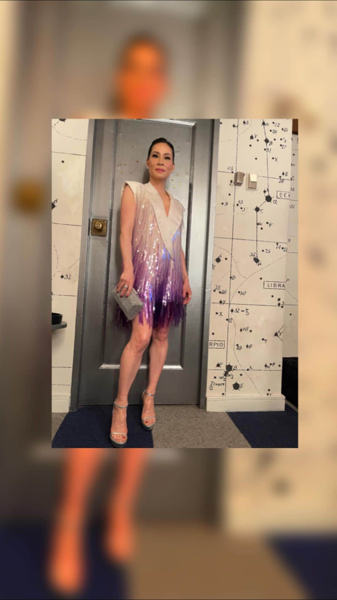 ルーシー・リューのインスタグラム：「Hanging out with my pal @jimmyfallon tonight at the @fallontonight chatting about all things @shazammovie . See you there!   💄: @kristoferbuckle  💇🏻‍♀️: @_marcosantini1  👗: @bachmai  👠: @santoniofficial  👛: @_serpui  💎: @kavantsharart  Styled by: @sarahslutsky」