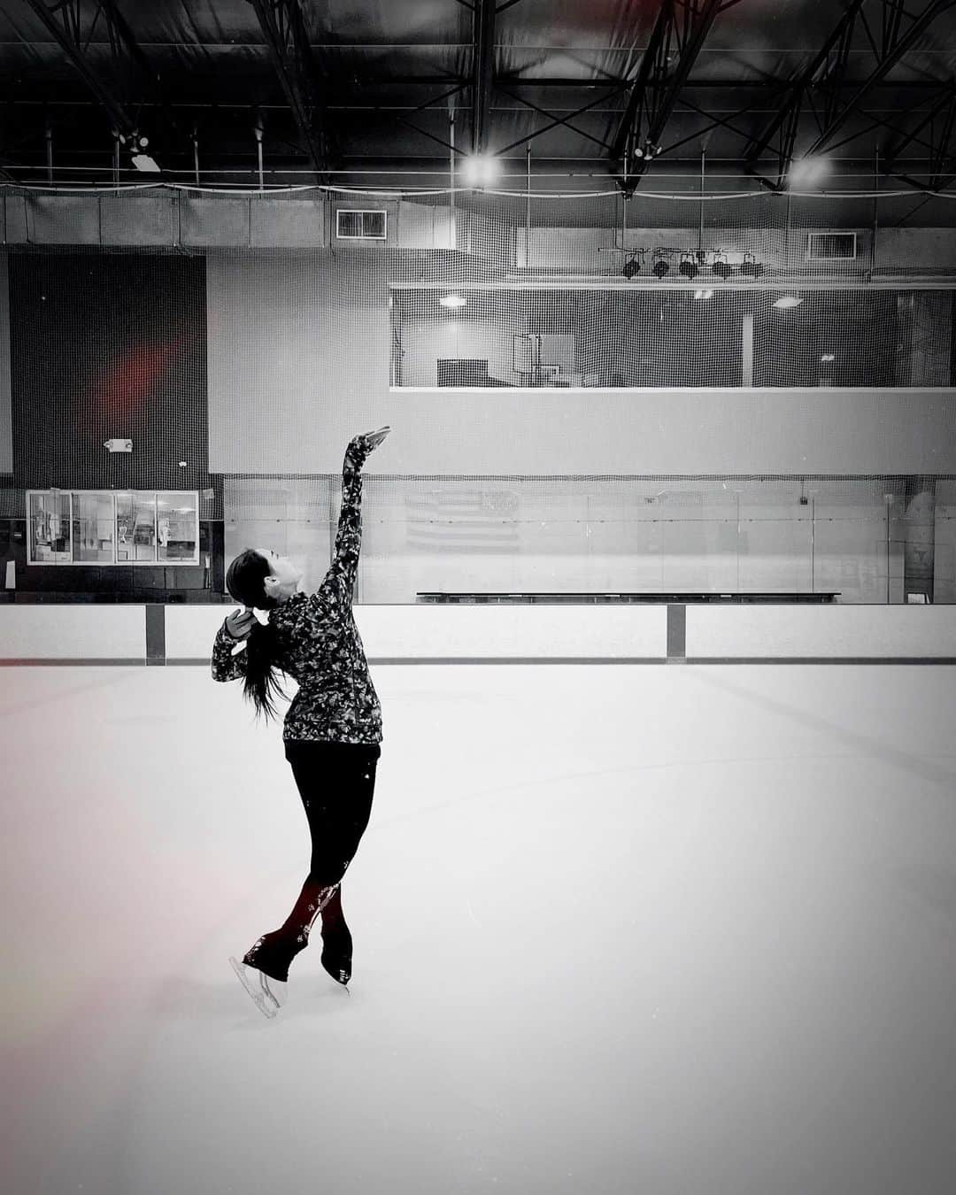ミーシャ・ジーのインスタグラム：「New Silk Road (Chinese Oriental) - FP - Anabel Wallace #Choreo」
