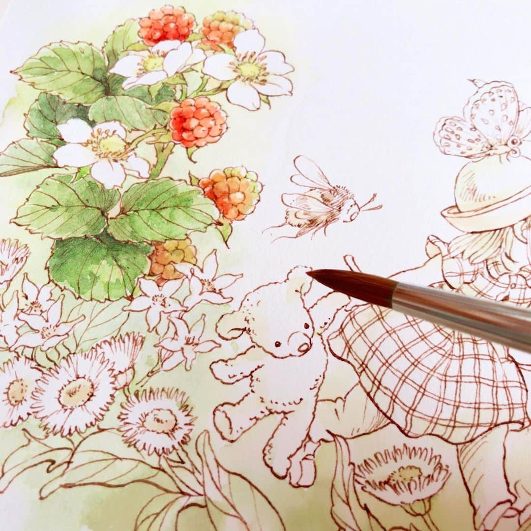 イラストレーター山崎牧子のインスタグラム：「Watercolorpainting🎨  #watercolor#illustration#spring#wildstrawberry#watercolorpainting#artwork#makikoinatome#水彩画#水彩イラスト#野いちご#色塗り#春#いなとめまきこ」