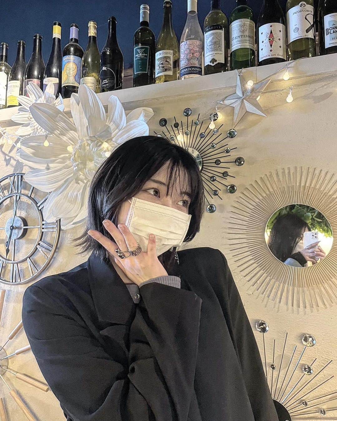 関戸奏音さんのインスタグラム写真 - (関戸奏音Instagram)「鏡の中のあいりさんがポイント」3月11日 18時00分 - kanon_sekido