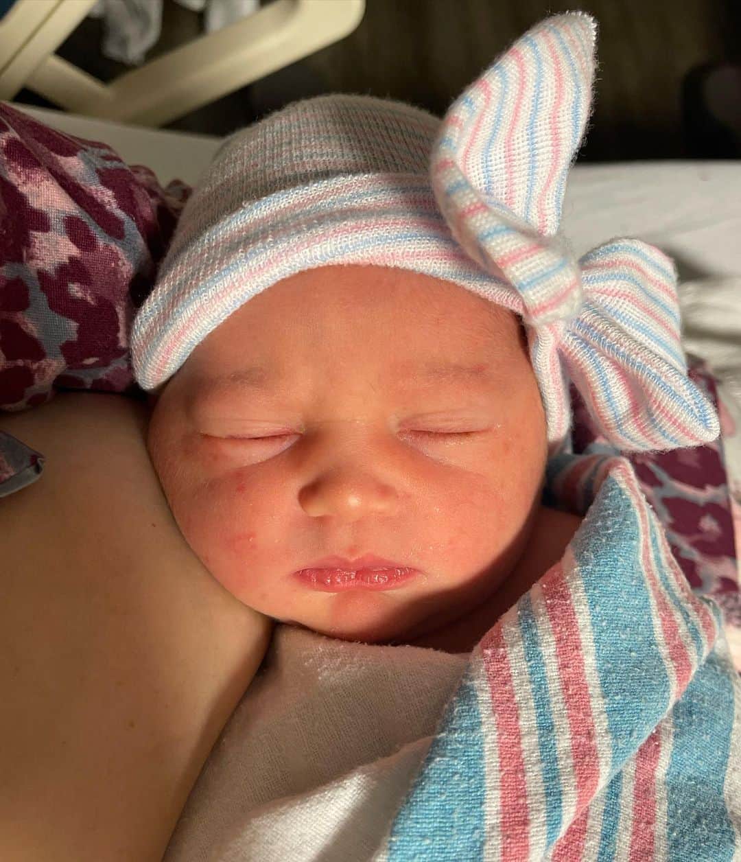 Stephanie Brantonさんのインスタグラム写真 - (Stephanie BrantonInstagram)「💖Welcome to the world our beautiful baby; Eva Monroe Calderón 🙏✨💖 We are beyond grateful and blessed🙏Thank you God and my wonderful husband for this blessing I am forever thankful 🥹❤️🙏」3月12日 1時24分 - missstephaniebranton