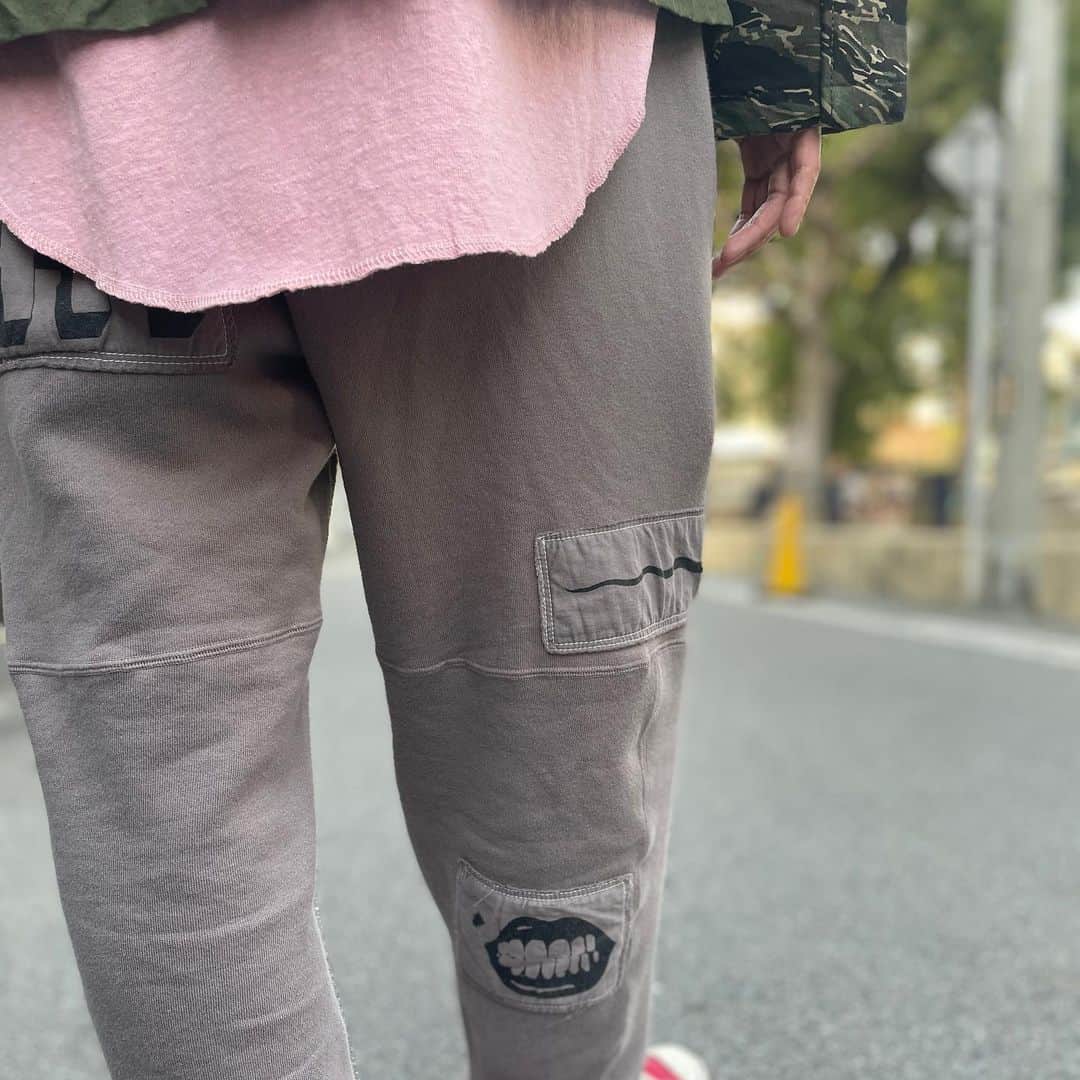PERKさんのインスタグラム写真 - (PERKInstagram)「. STYLING SAMPLE NO.070  @inkjapan "FIRE EMB" ¥52,800  @___sic_ "NO.001 " ¥10,780  @_cultures_official "busy pants" ¥19,800  その他スタッフ私物  #inkjapan #___sic #cult_ures #___perk___」3月11日 16時58分 - ___perk___