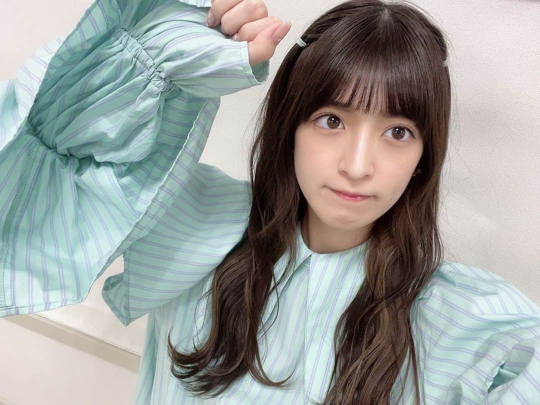吉田綾乃クリスティーのインスタグラム：「🍬 可愛くて好みすぎた衣装🍬  この色も可愛いけど 色違いを買うことにしたよ🍬」