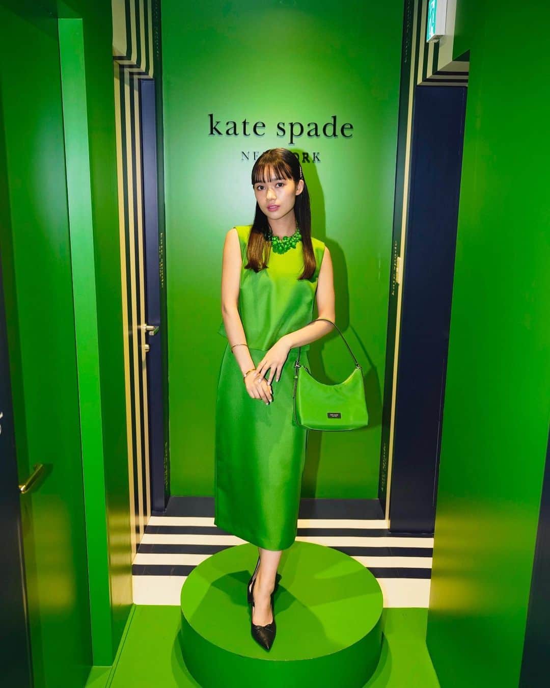 新井舞良さんのインスタグラム写真 - (新井舞良Instagram)「Kate Spade New York 2023 Green Roomに行ってまいりました♤  素敵なグリーンの空間が広がっていて、抹茶のアイスクリームに包まれているような感覚でした…🌱  Kate Spade New York Green Room kate spade new york 銀座店 3F / 東京都中央区銀座5-5-19 2月1日(水) ~ 6月まで  #katespadejapan  #ケイトスペードアドベンチャー #サムアイコン  @katespadejapan」3月11日 19時26分 - myra_arai