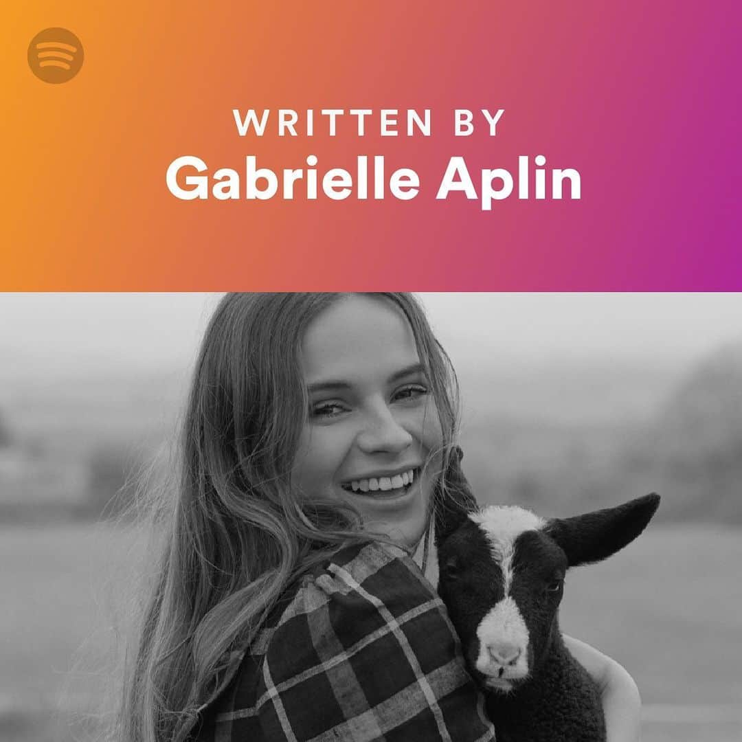 ガブリエル・アプリンのインスタグラム：「Helloooo I now have a songwriter page on @spotify because I am a SONGWRITER. 🌞 It’s basically all my songs and songs I’ve written with and for other artists. I love writing songs! I’ll post links in my stories! Lots of love and have a wonderful weekend x」