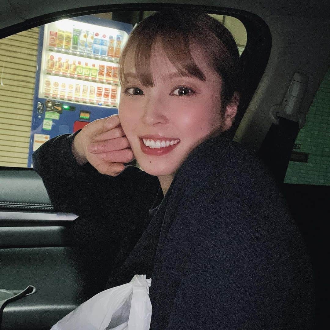 青山明香里さんのインスタグラム写真 - (青山明香里Instagram)「肩がもっこりするのが昔から気になってたから肩ボトックスしてきた🦎✨  経過は後で載せるね🍌🍌🍌  #ルラ美容クリニック #肩ボトックス#肩ボトックス2万円#肩ボトックス注射 #ボトックス #ボトックス注射 #肩ボトックスならルラ美容クリニック #肩こりボトックス#美人肩ボトックス #肩ボトックス注入  @daitakeuchi0428 @lulaclinic」3月11日 20時07分 - _im.akari_2929