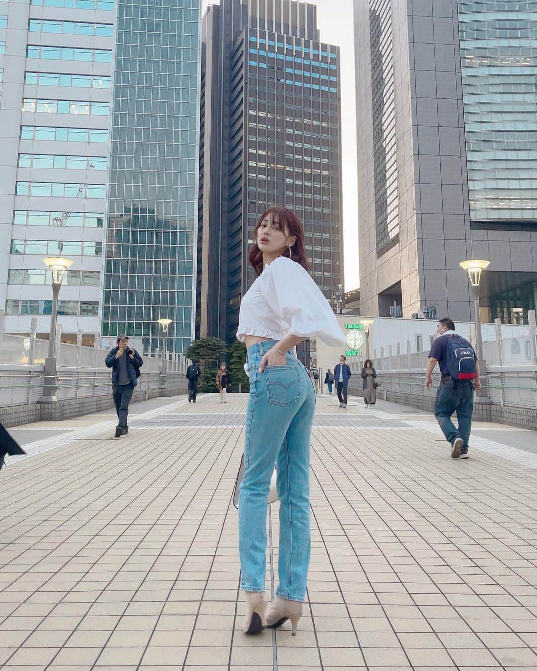 藤田いろはのインスタグラム：「多分中学高校生とかぶりにパンツ履きました いつもと違う服装だけど、これも似合う？？？ ⁡ ⁡ ⁡ ⁡ ⁡ ⁡ ⁡」