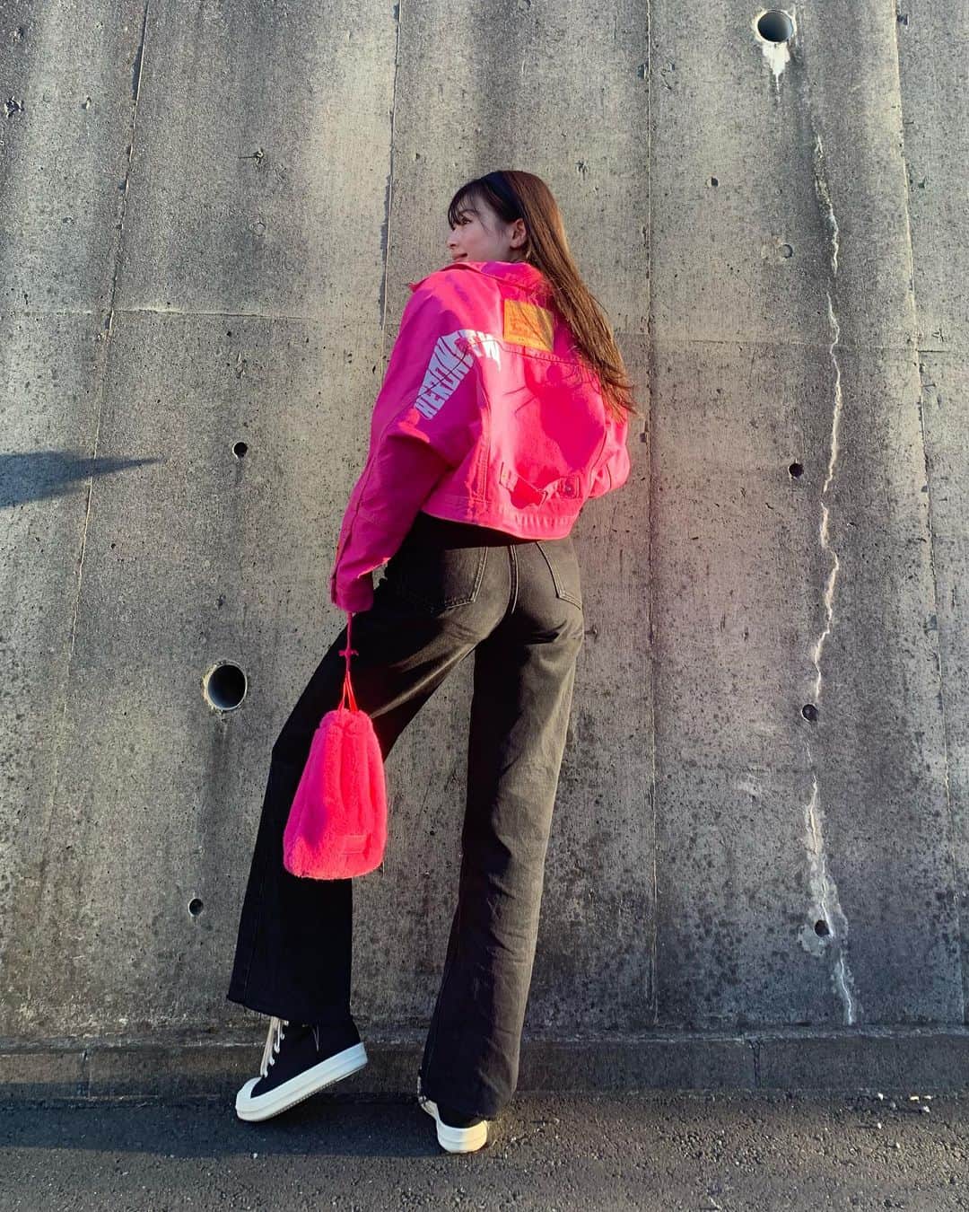 和内璃乃さんのインスタグラム写真 - (和内璃乃Instagram)「たまの私服集~  先日の撮影でみなみさん（ @kentarominami_ ） に撮ってもらった私服から⏯」3月11日 20時55分 - rino.wauchi