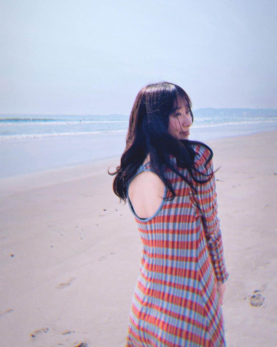 のインスタグラム：「今年初海🏝」